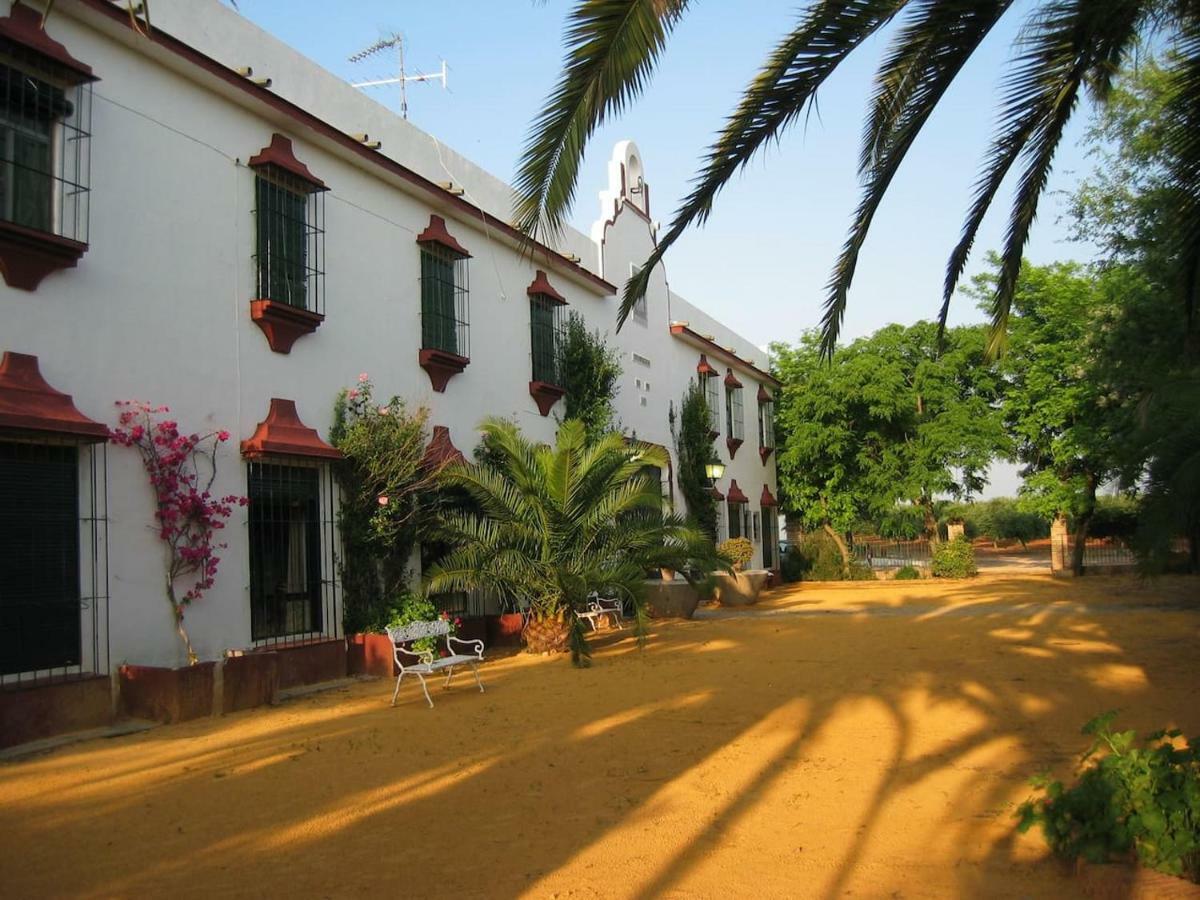 Hacienda Chambergo Casa En La Campina Sevillana Écija Eksteriør bilde